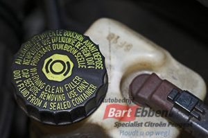 Remvloeistof vervangen alle auto merken BOVAG Autobedrijf in Malden regio Nijmegen